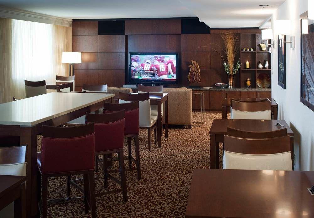 Richmond Marriott Otel Dış mekan fotoğraf