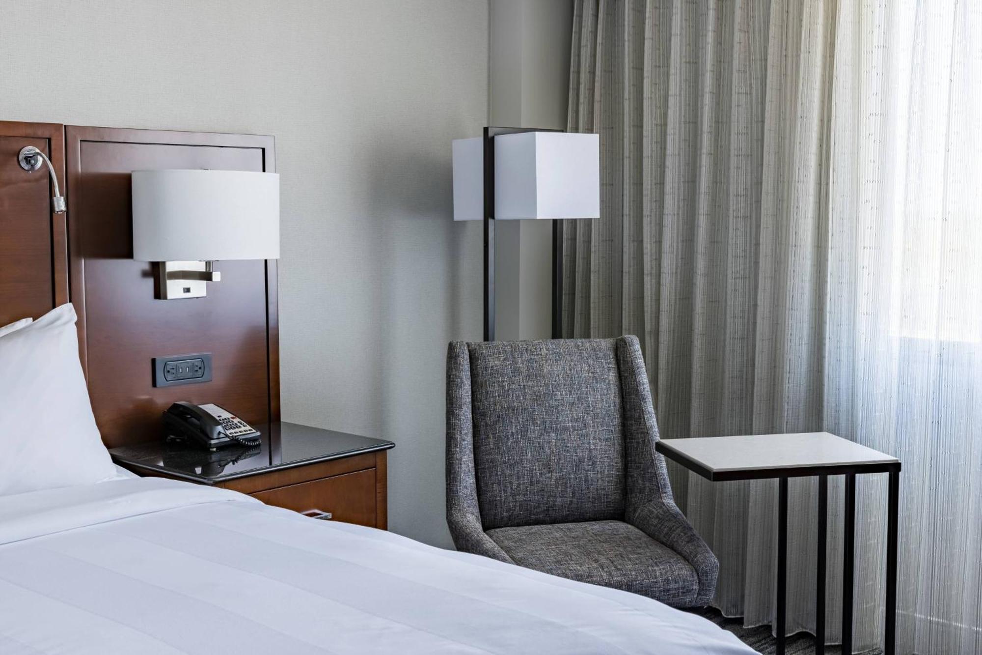 Richmond Marriott Otel Dış mekan fotoğraf
